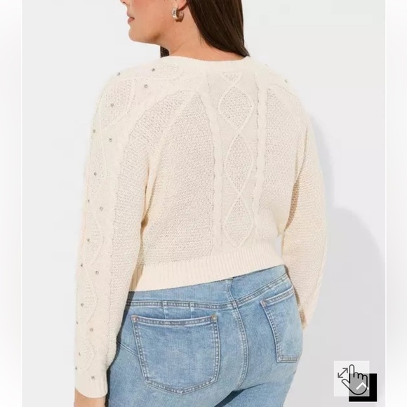 NWT Torrid Cropped Cable Cardigan Embellished Sweater Cream Diamond Size 2X - Picture 6 of 6